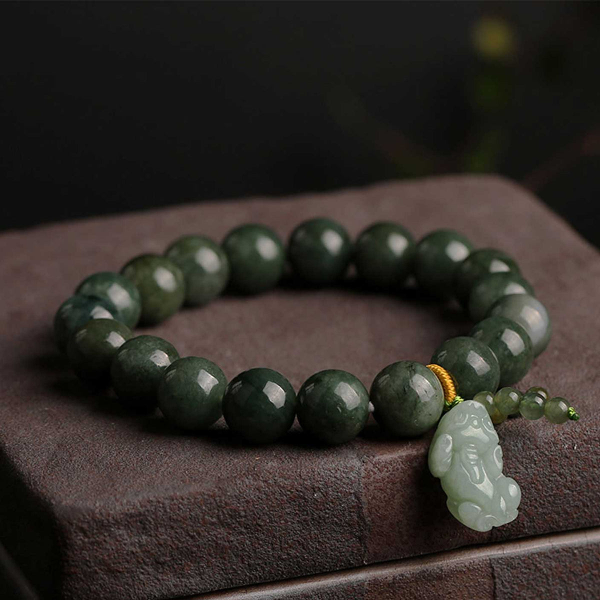 Harmonious Wealth Jade Pixiu Bracelet - Feng Shui Prosperity & Serenity