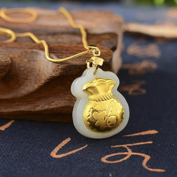 Harmony Wealth Jade Money Bag Necklace – Feng Shui Prosperity Talisman