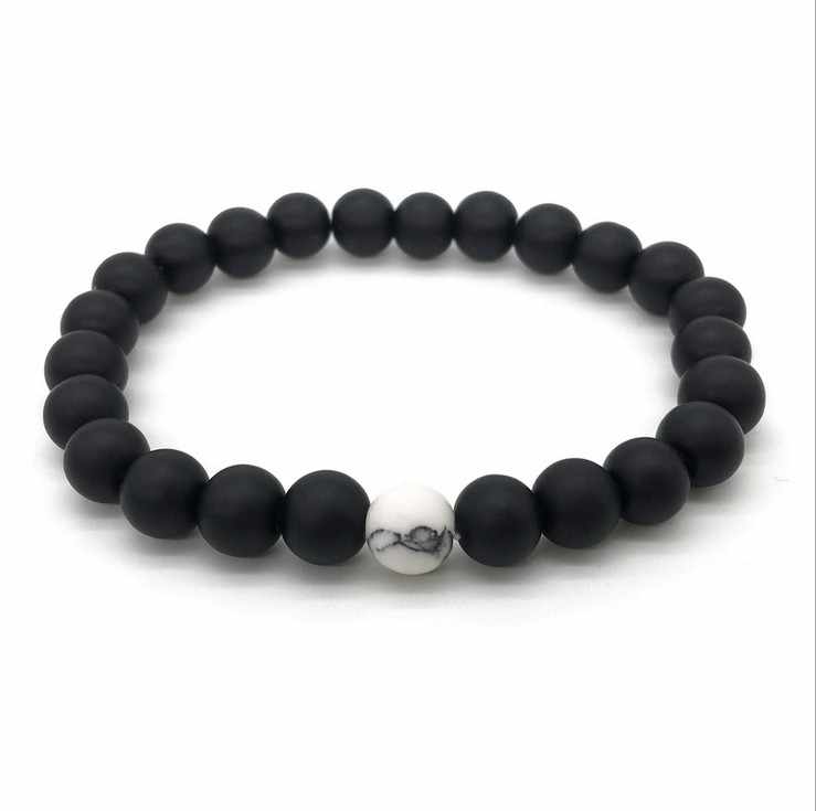 Soulmate Connection Bracelet Set - Black & White Gemstone Bond for Couples